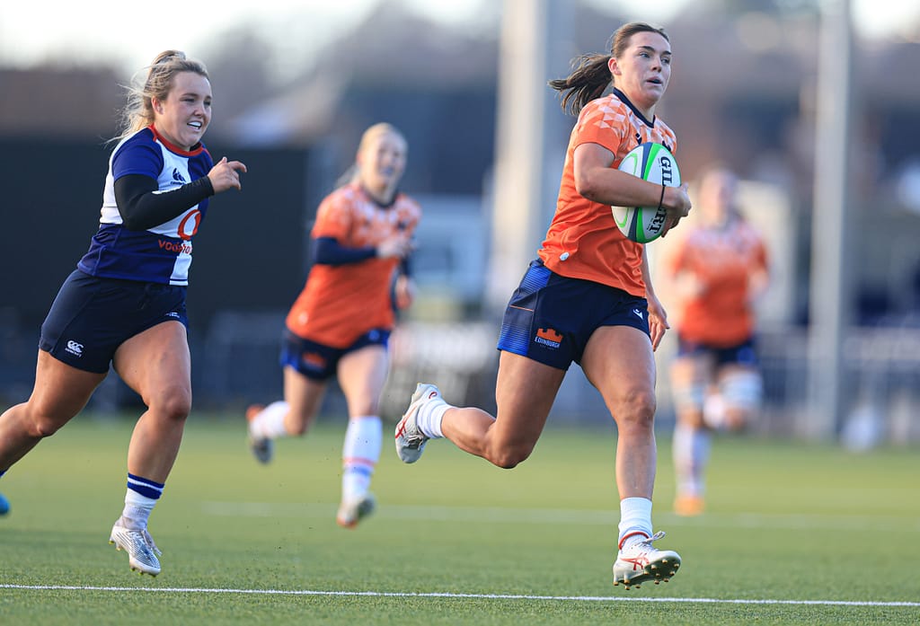 Edinburgh's Emma Orr scores a try during a Celtic Challenge match between Edinburgh Rugby Women and Wolfhounds at Hive Stadium, 2024.